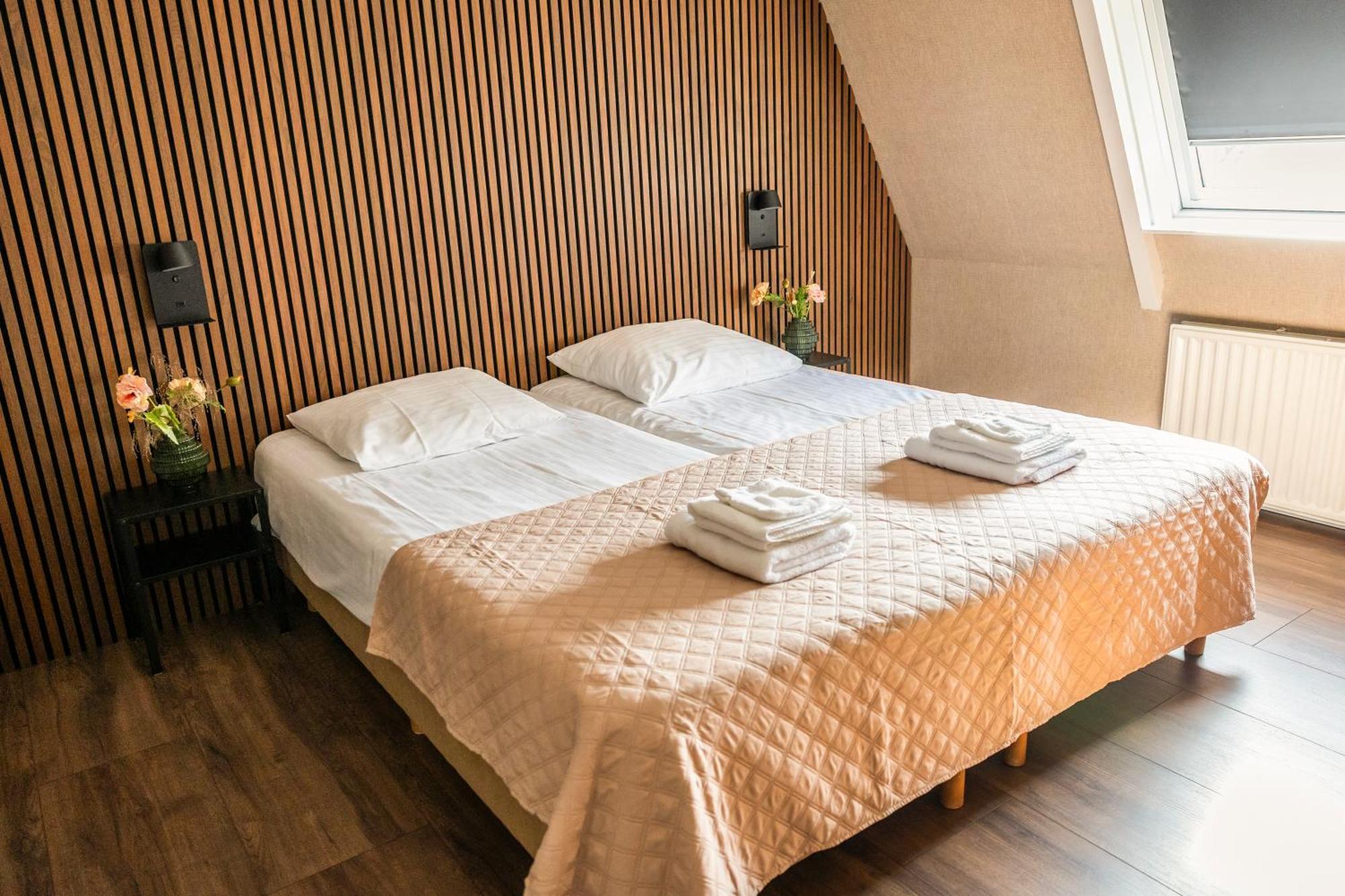 Hotel Restaurant Boschlust Oudemirdum Exteriör bild
